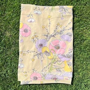 VTG MCM MOD 60'S-70'S PINK PURPLE CREAM FLORAL PRINT SILKY POLY FABRIC 1.9 YDS